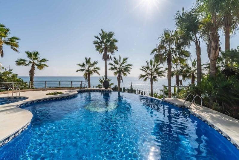 3 soverom Leilighet til salgs i Benalmadena med svømmebasseng garasje - € 1 585 000 (Ref: 9012882)