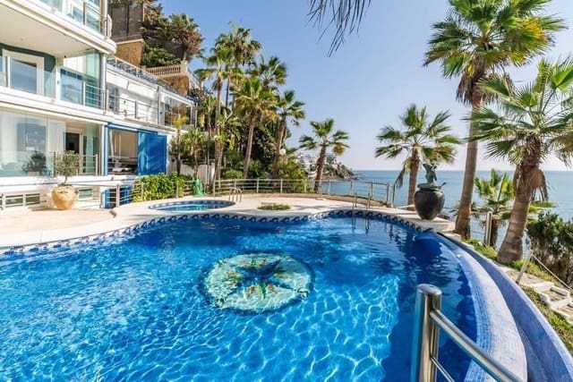 3 soverom Leilighet til salgs i Parque de la Paloma, Benalmádena med svømmebasseng garasje - € 1 585 000 (Ref: 9012882)