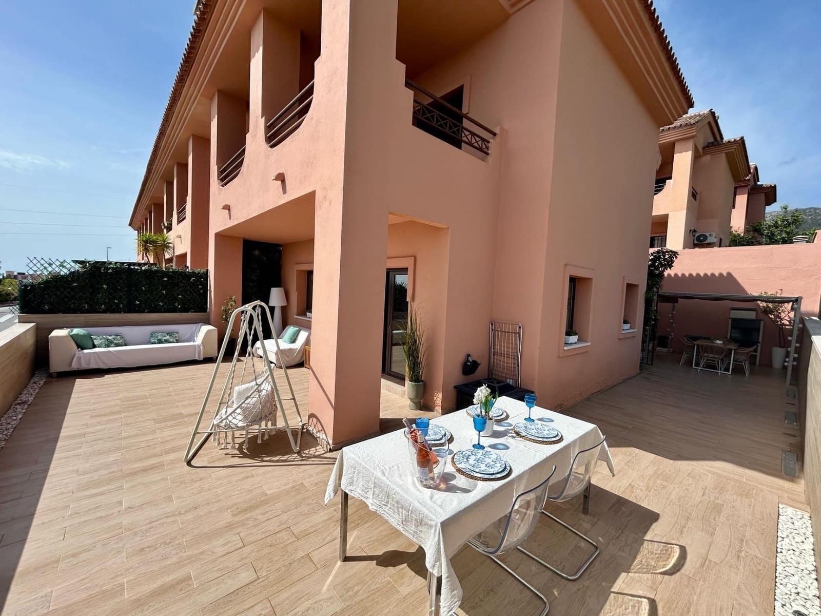 3 bedroom Villa for sale in Torremuelle with pool garage - € 795,000 (Ref: 9021060)