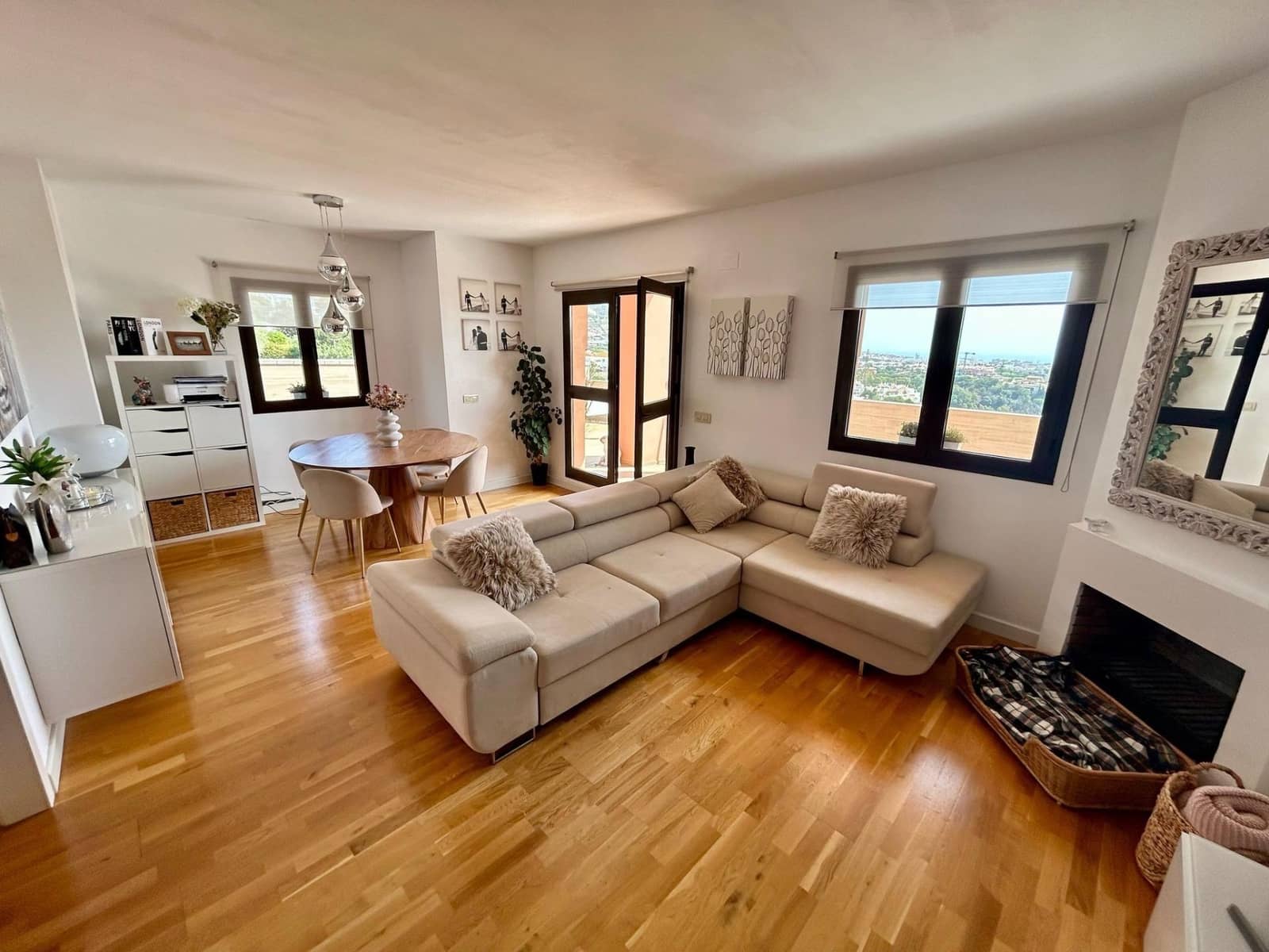 3 bedroom Villa for sale in Torremuelle with pool garage - € 795,000 (Ref: 9021060)