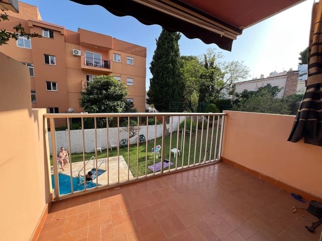 Apartamento de 3 habitaciones en Torremolinos en venta con piscina garaje - 320.000 € (Ref: 9026903)