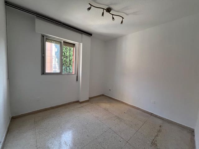 Apartamento de 3 habitaciones en Torremolinos en venta con piscina garaje - 320.000 € (Ref: 9026903)