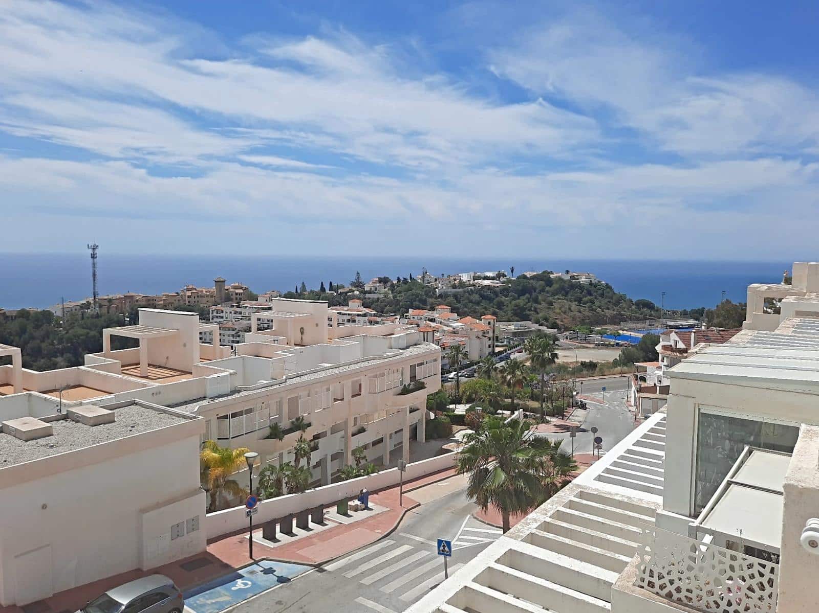 2 soveværelse Penthouse til salg i Benalmadena med swimmingpool garage - € 557.000 (Ref: 9048876)