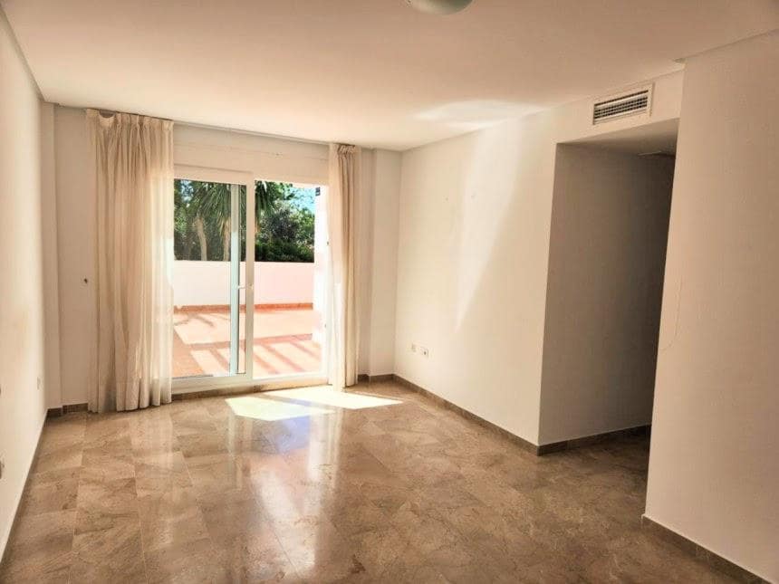 2 soveværelse Lejlighed til salg i Torrequebrada med swimmingpool garage - € 473.000 (Ref: 9057673)