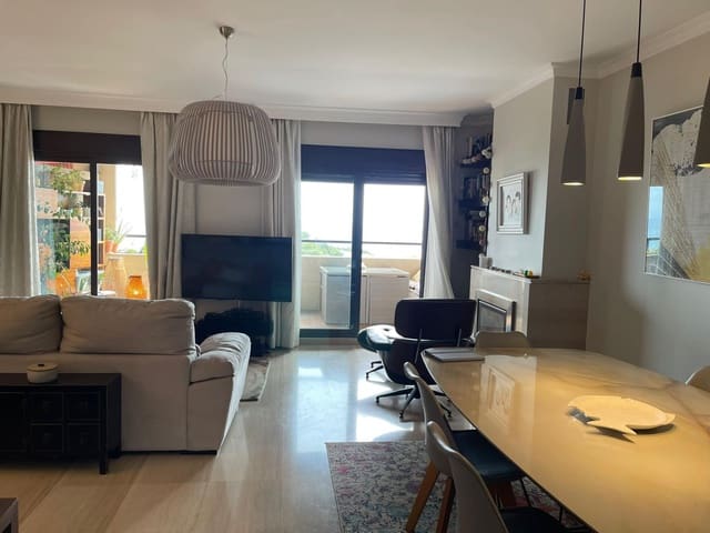 Apartamento de 3 habitaciones en Fuengirola en venta con piscina - 523.000 € (Ref: 9060372)