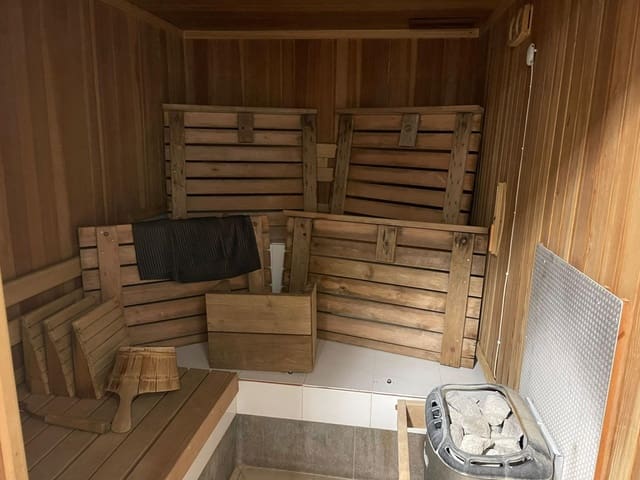 Apartamento de 3 habitaciones en Fuengirola en venta con piscina - 523.000 € (Ref: 9060372)