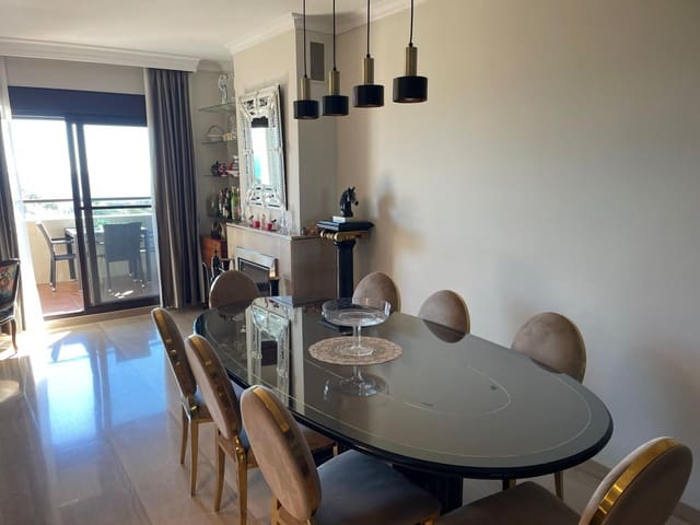 Apartamento de 3 habitaciones en Fuengirola en venta con piscina - 523.000 € (Ref: 9060372)