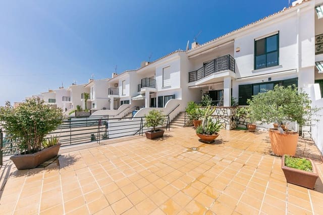 3 soveværelse Rækkehus til salg i Benalmádena med swimmingpool garage - € 533.000 (Ref: 9065272)