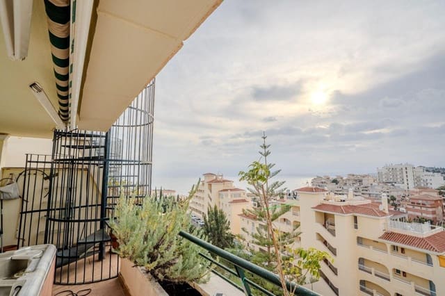 3 soverom Penthouse til salgs i Zona Centro Comercial Torrequebrada, Benalmádena med svømmebasseng garasje - € 460 000 (Ref: 9065273)