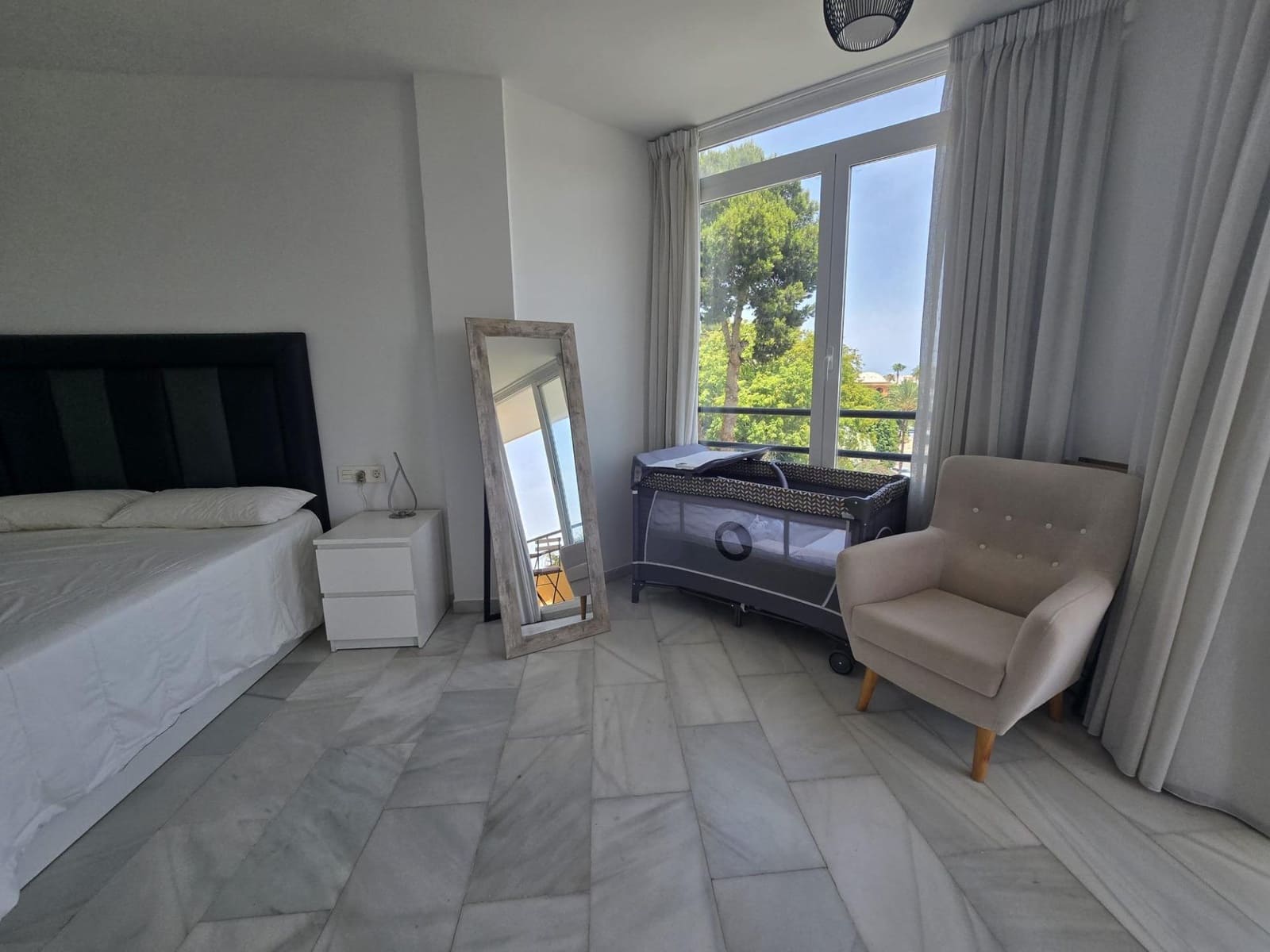 2 soveværelse Lejlighed til salg i Benalmadena Costa - € 349.000 (Ref: 9081529)
