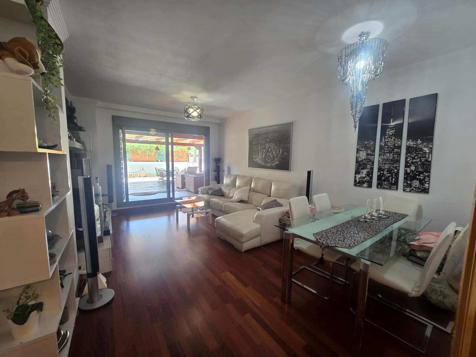 2 bedroom Apartment for sale in Torremolinos with pool garage - € 480,000 (Ref: 9106592)