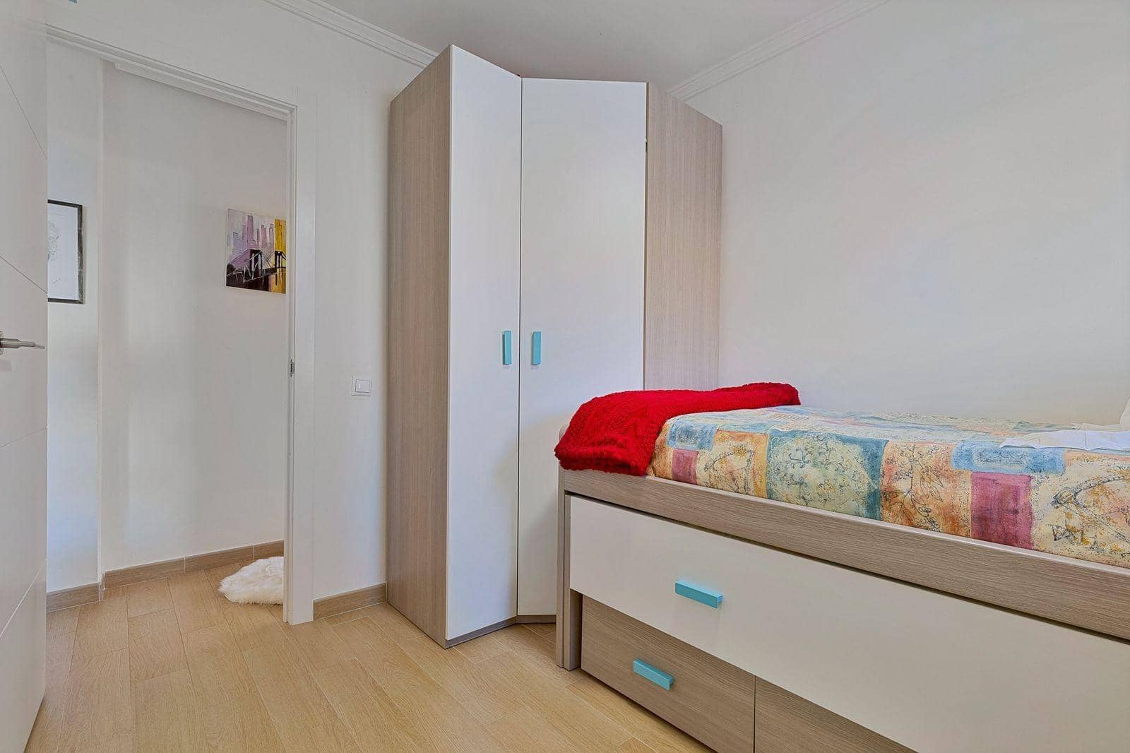 Apartamento de 2 habitaciones en Fuengirola en venta - 359.000 € (Ref: 9142930)