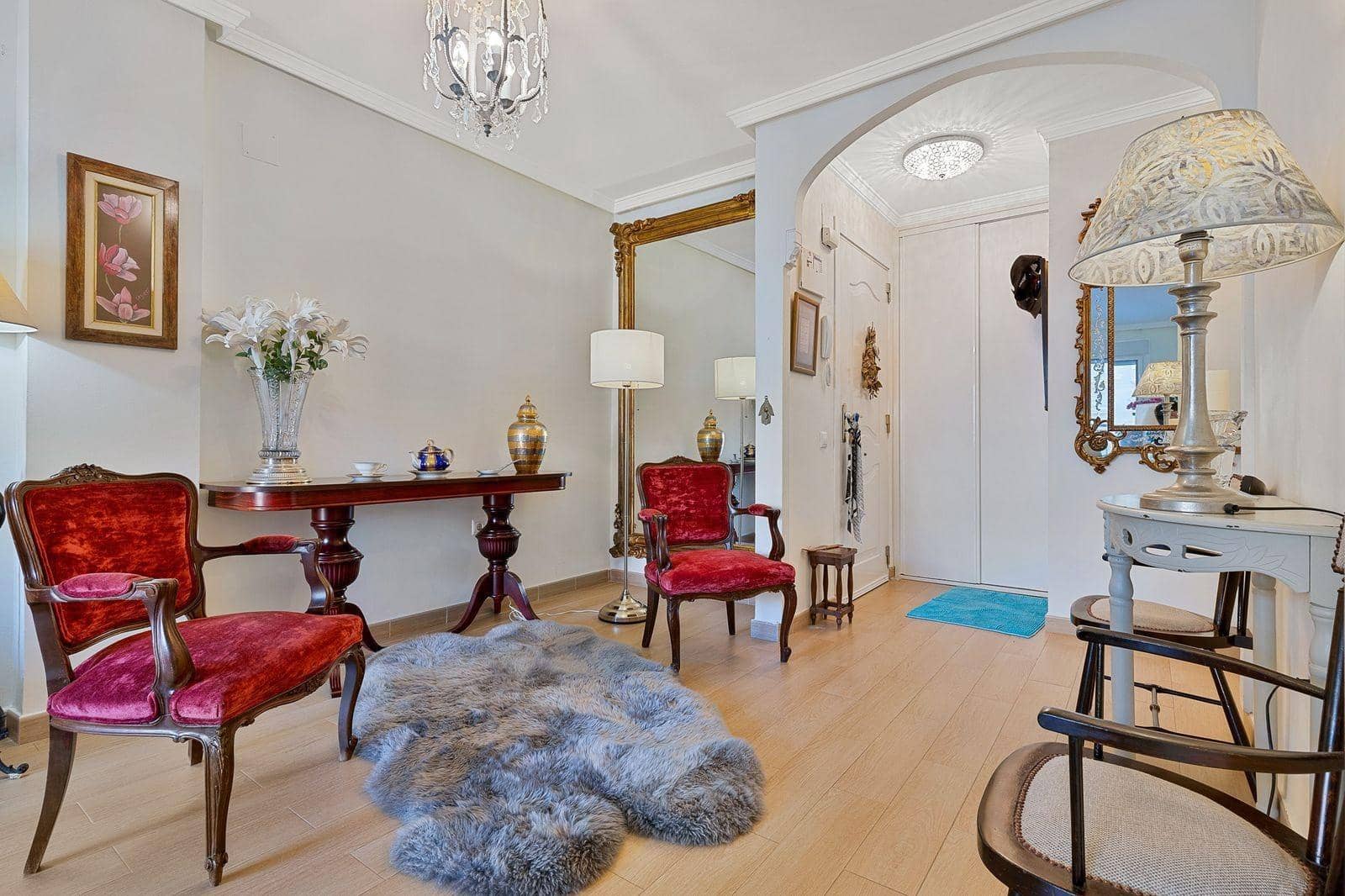 Apartamento de 2 habitaciones en Fuengirola en venta - 359.000 € (Ref: 9142930)