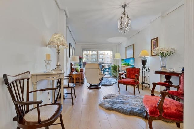 Apartamento de 2 habitaciones en Fuengirola en venta - 359.000 € (Ref: 9142930)