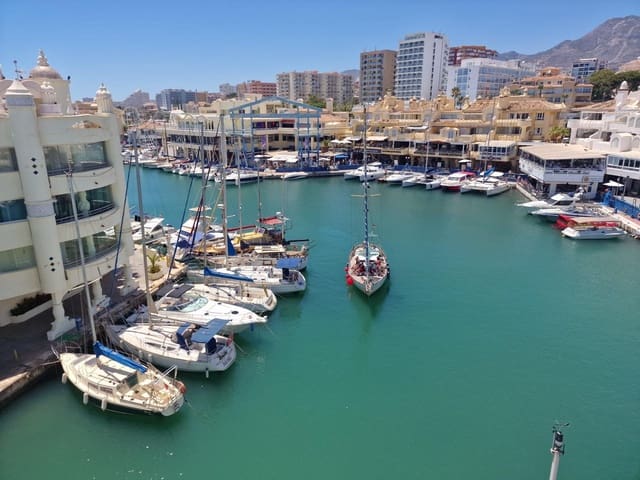 2 slaapkamer Appartement te koop in Puerto Marina, Benalmádena - € 580.000 (Ref: 9143559)