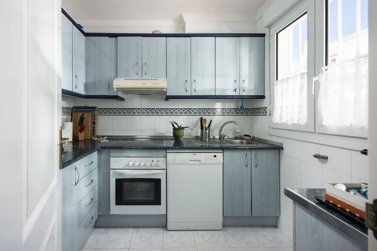 2 soveværelse Rækkehus til salg i Benalmadena med garage - € 375.000 (Ref: 9156112)