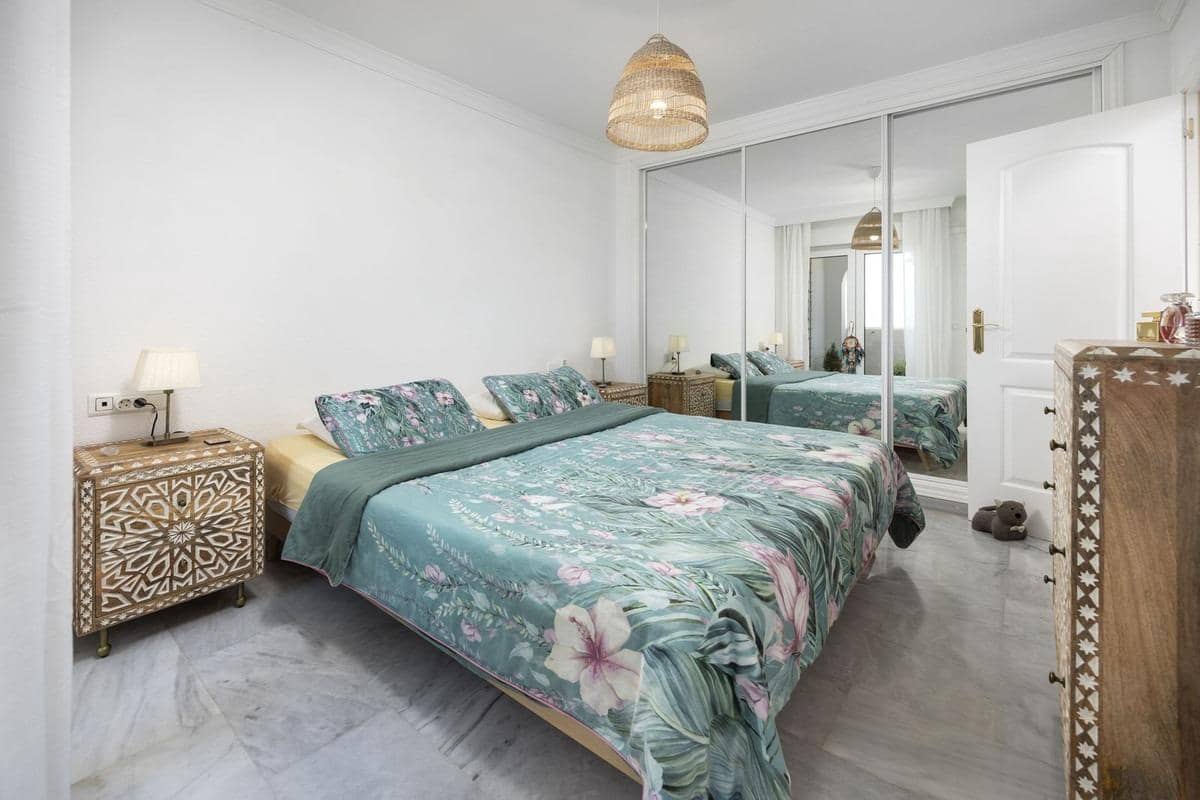 2 soveværelse Rækkehus til salg i Benalmadena med garage - € 375.000 (Ref: 9156112)