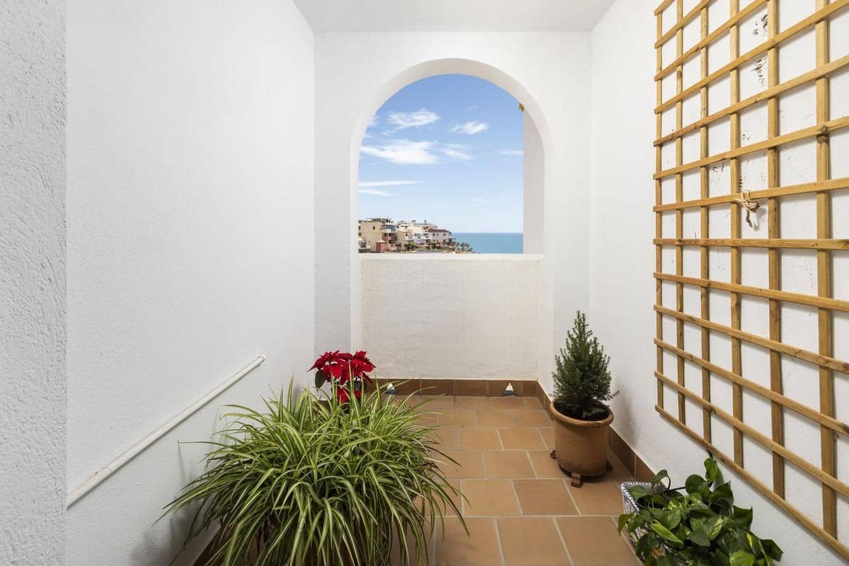 2 soveværelse Rækkehus til salg i Benalmadena med garage - € 375.000 (Ref: 9156112)