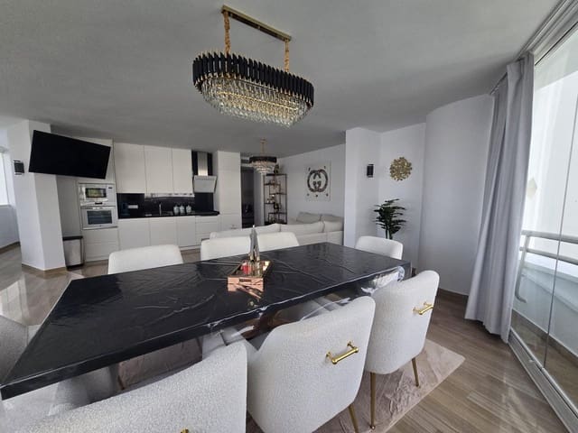 3 soveværelse Penthouse til salg i Puerto Marina, Benalmádena - € 745.000 (Ref: 9159534)