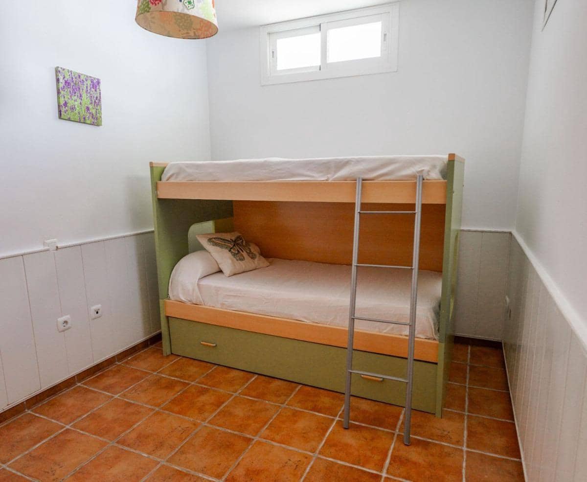 5 soveværelse Villa til salg i Torrequebrada med garage - € 870.000 (Ref: 9162340)