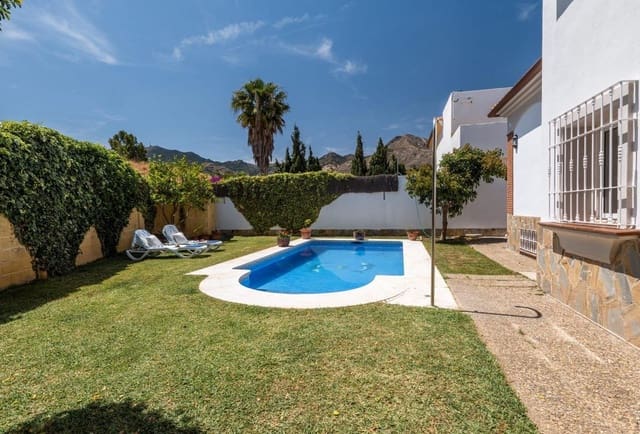 5 soverom Villa til salgs i Cortijo Torrequebrada, Benalmádena med garasje - € 870 000 (Ref: 9162340)