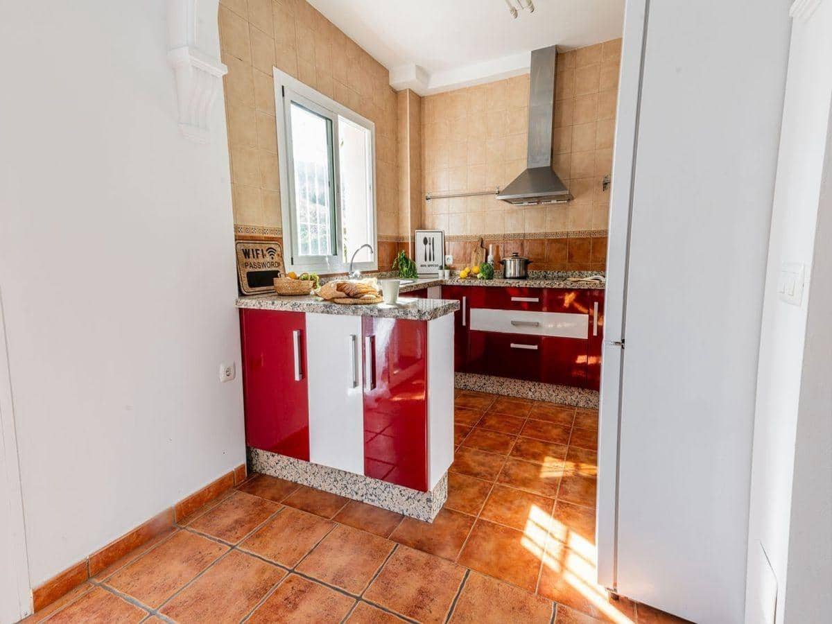 5 soveværelse Villa til salg i Torrequebrada med garage - € 870.000 (Ref: 9162340)