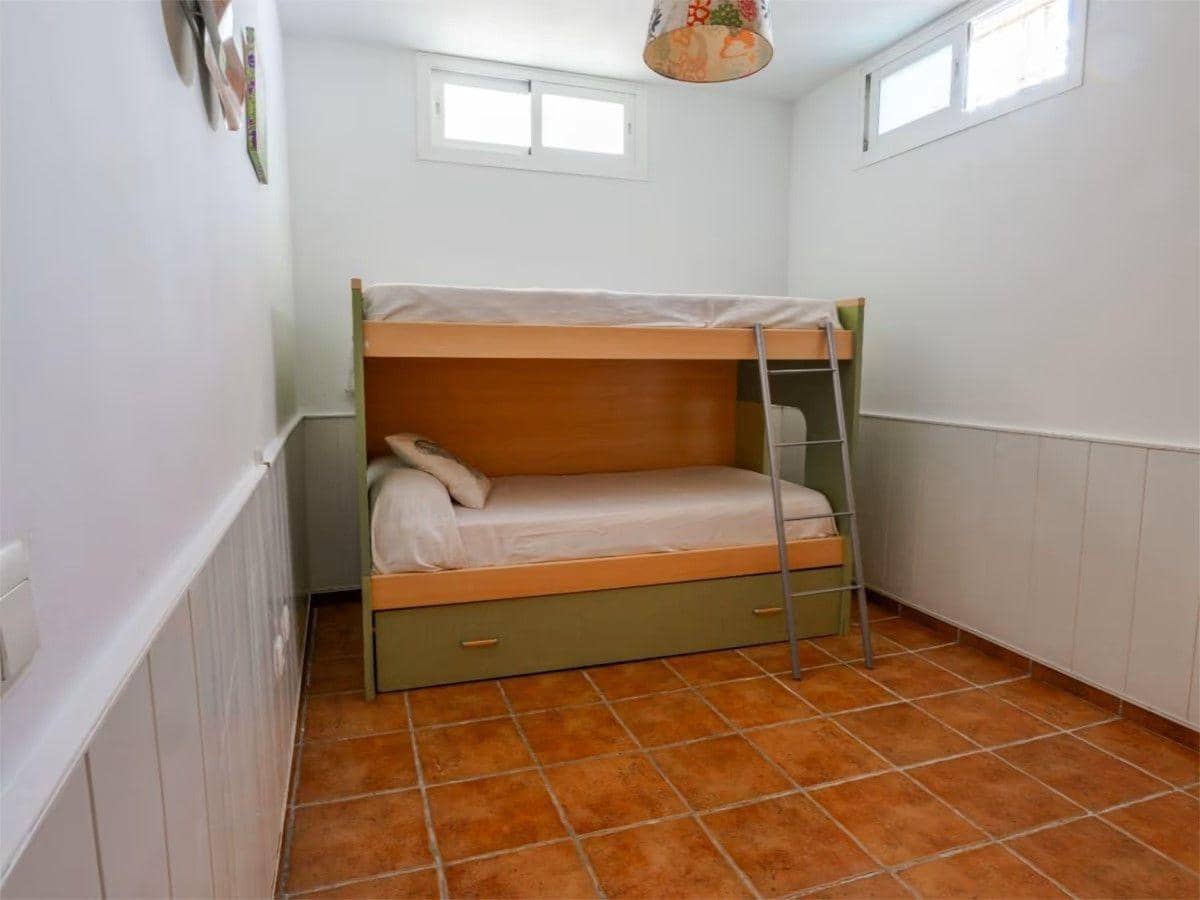 5 soveværelse Villa til salg i Torrequebrada med garage - € 870.000 (Ref: 9162340)