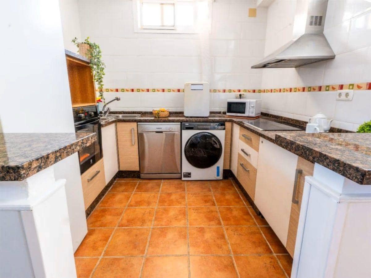 5 soveværelse Villa til salg i Torrequebrada med garage - € 870.000 (Ref: 9162340)