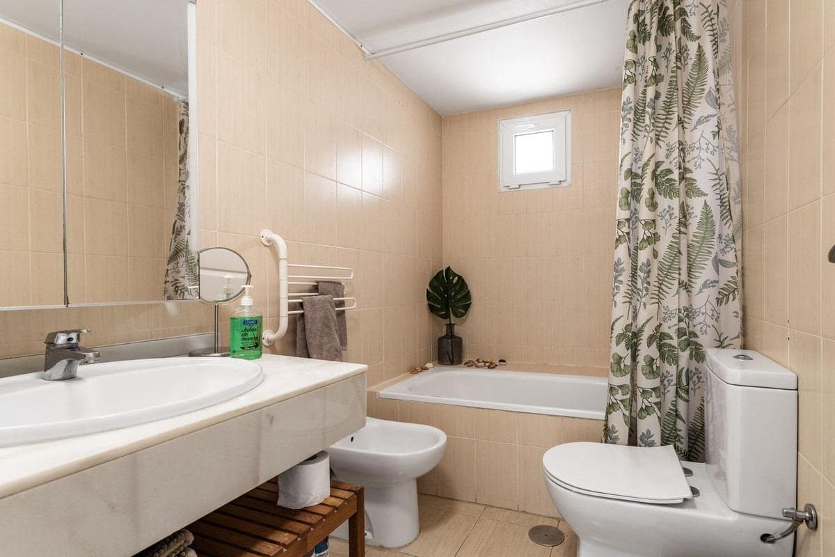 2 soverom Leilighet til salgs i Torrequebrada med garasje - € 299 000 (Ref: 9162341)