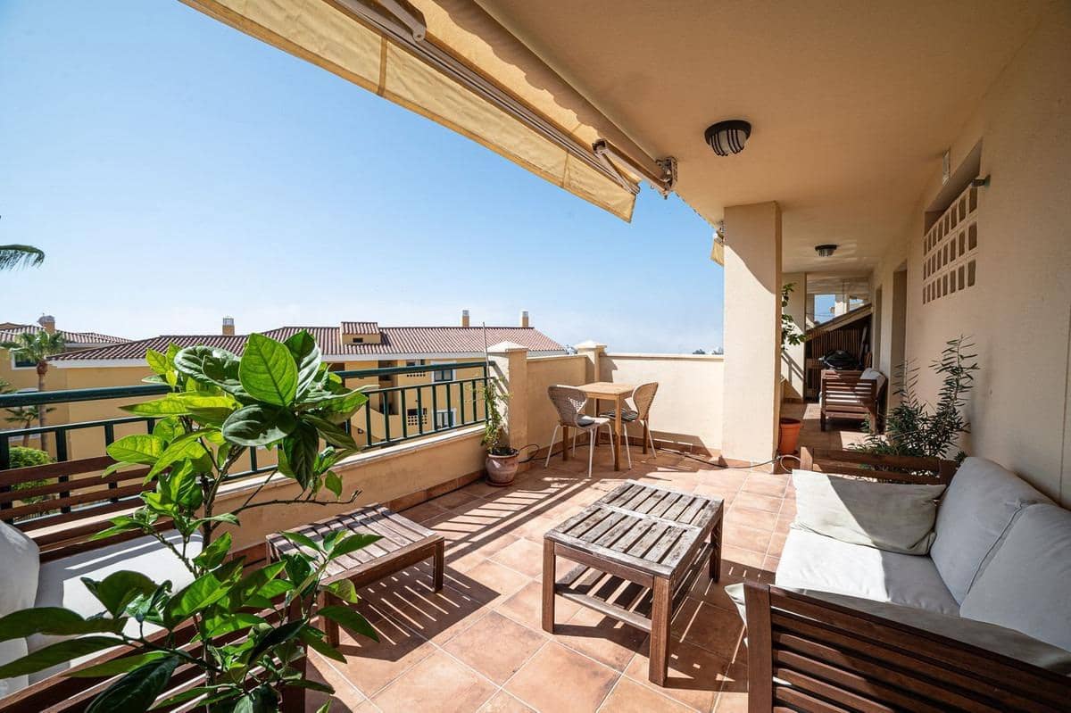 2 soveværelse Lejlighed til salg i Torrequebrada med garage - € 349.000 (Ref: 9165839)