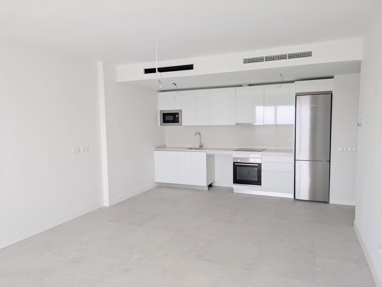 3 bedroom Penthouse for sale in Benalmadena with pool garage - € 592,800 (Ref: 9169596)