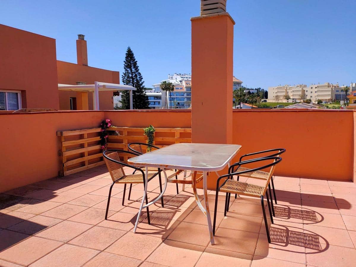 Ático de 2 habitaciones en Fuengirola en venta con garaje - 419.000 € (Ref: 9183709)