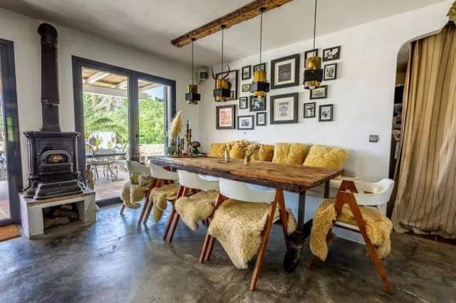 11 slaapkamer Hotel te koop in Alhaurín Golf, Alhaurín el Grande - € 1.395.000 (Ref: 9189648)