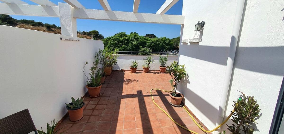 4 soverom Rekkehus til salgs i Fuengirola med garasje - € 540 000 (Ref: 9193872)