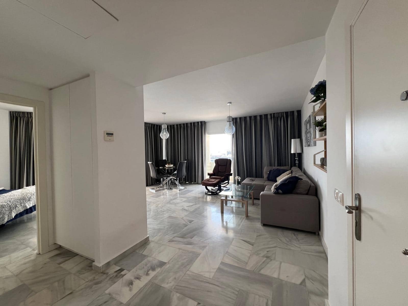 2 soveværelse Lejlighed til salg i Benalmadena med swimmingpool - € 495.000 (Ref: 9193873)