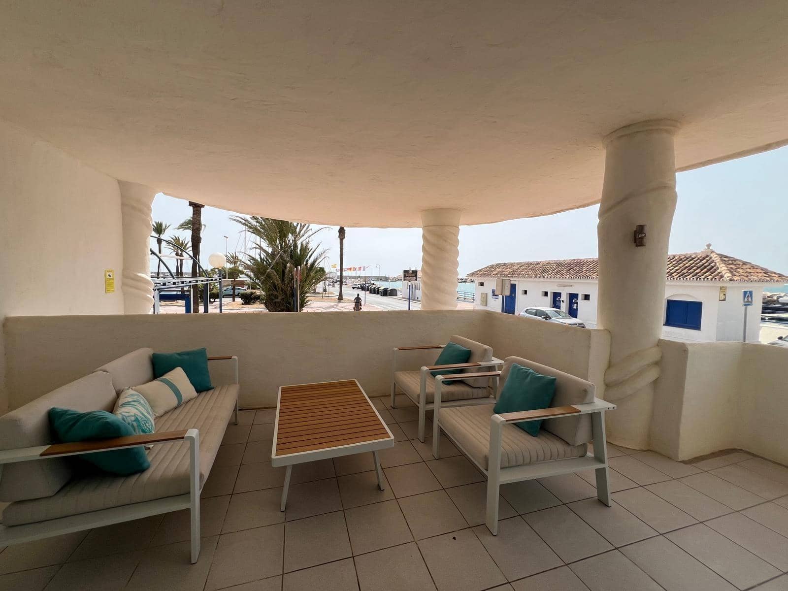 2 soveværelse Lejlighed til salg i Benalmadena med swimmingpool - € 495.000 (Ref: 9193873)