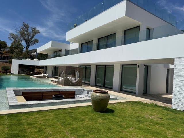 Chalet de 7 habitaciones en Benalmádena en venta con piscina - 4.450.000 € (Ref: 9197791)