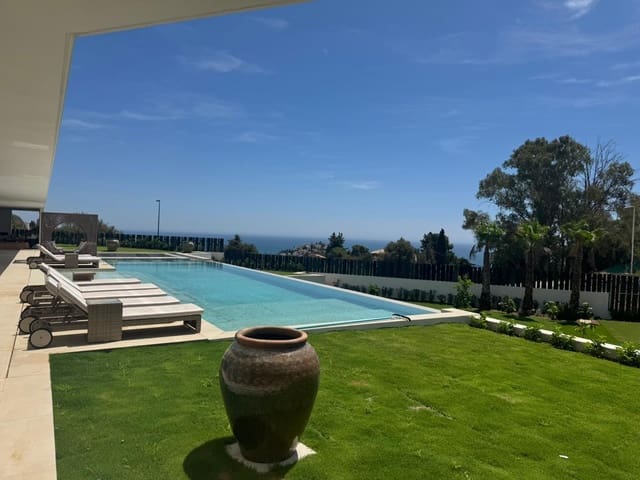 Chalet de 7 habitaciones en Benalmádena en venta con piscina - 4.450.000 € (Ref: 9197791)