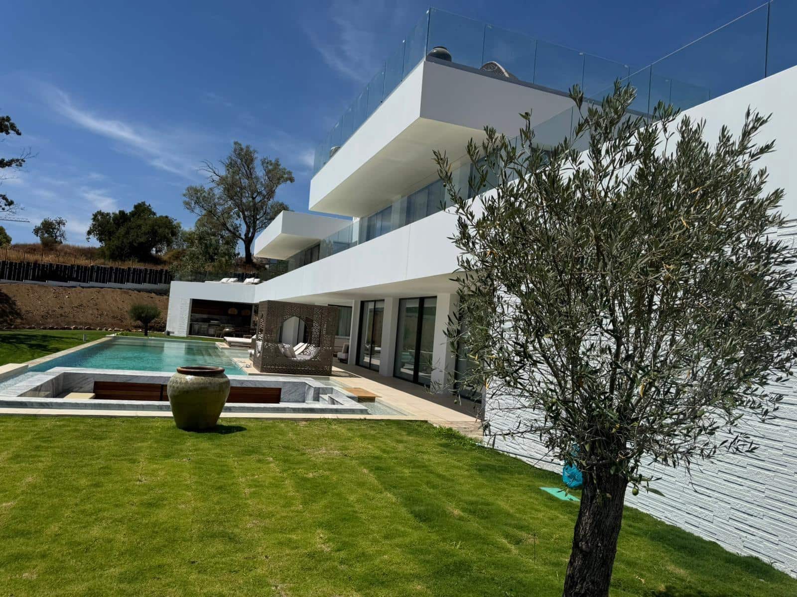 Chalet de 7 habitaciones en Benalmádena en venta con piscina - 4.450.000 € (Ref: 9197791)