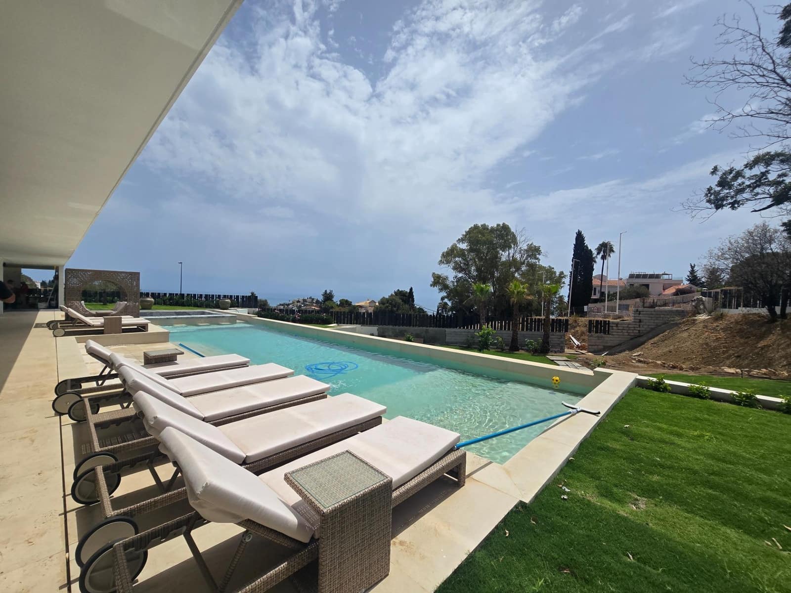 Chalet de 7 habitaciones en Benalmádena en venta con piscina - 4.450.000 € (Ref: 9197791)