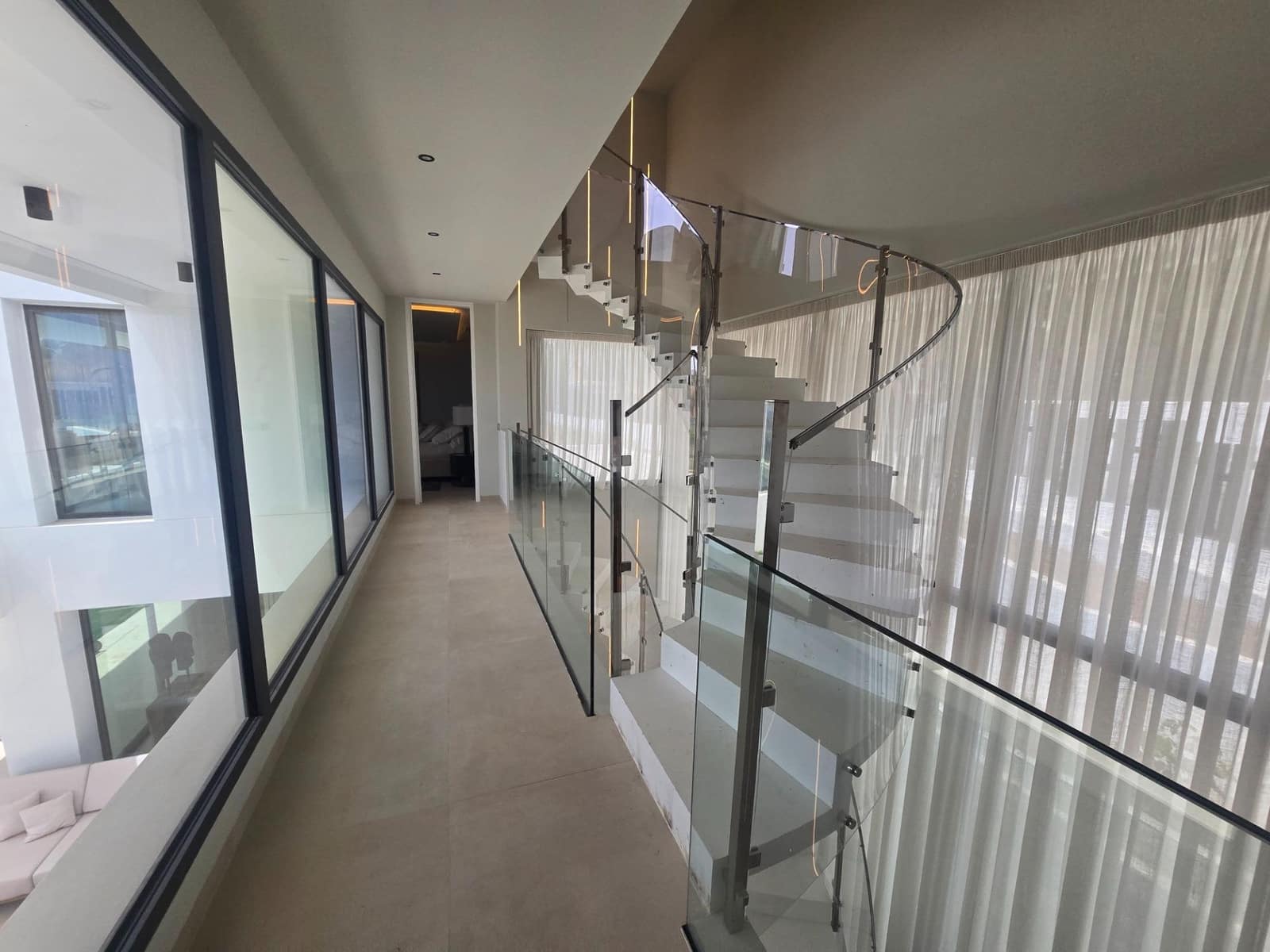 Chalet de 7 habitaciones en Benalmádena en venta con piscina - 4.450.000 € (Ref: 9197791)