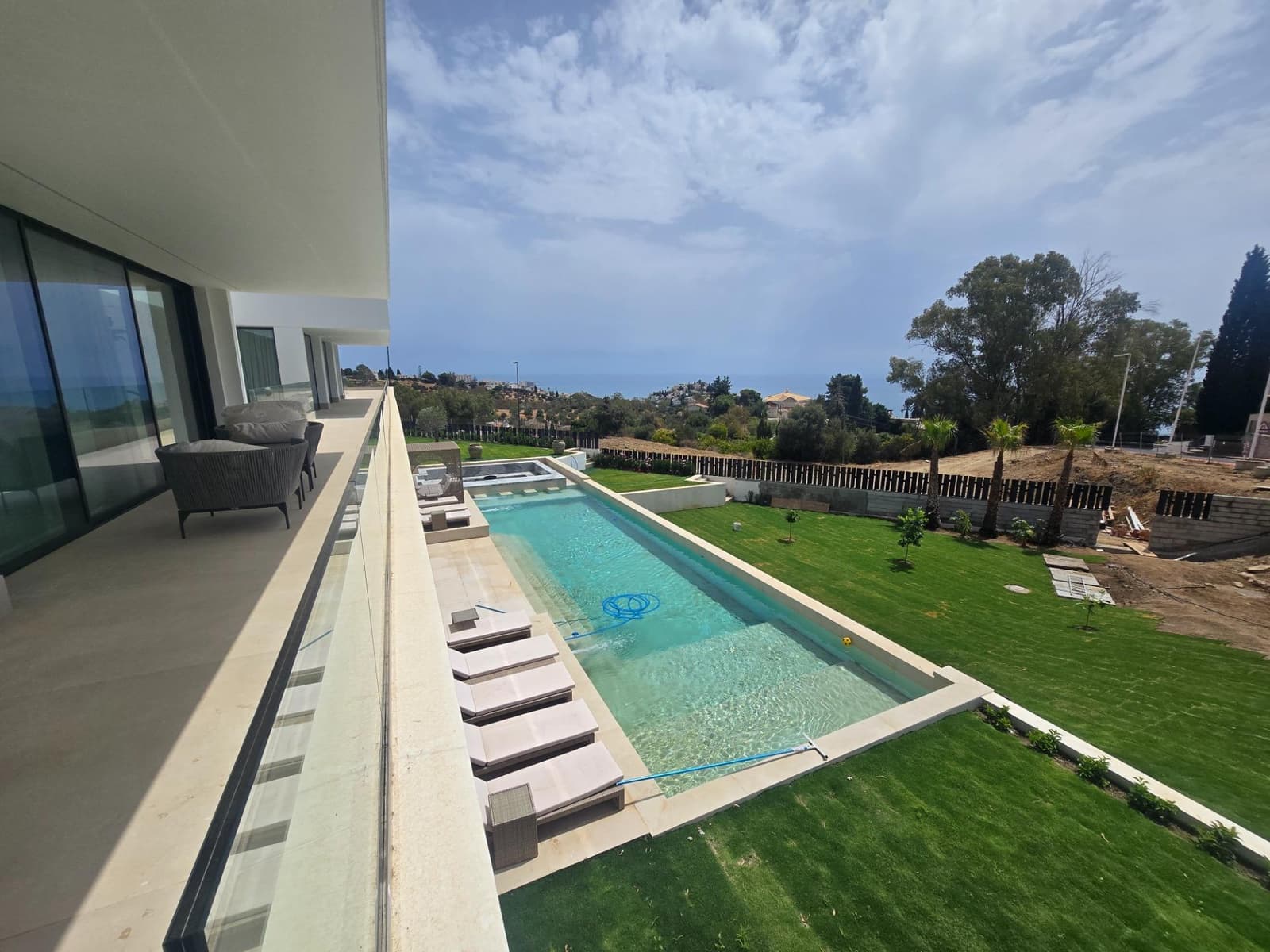 Chalet de 7 habitaciones en Benalmádena en venta con piscina - 4.450.000 € (Ref: 9197791)