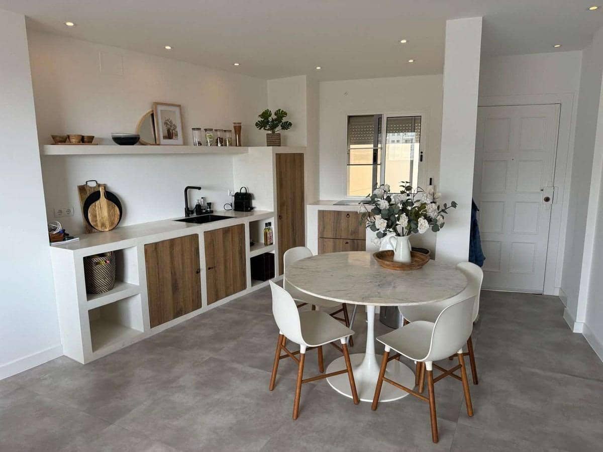 3 sypialnia Penthouse na sprzedaż w Torremolinos z garażem - 485 000 € (Ref: 9202496)