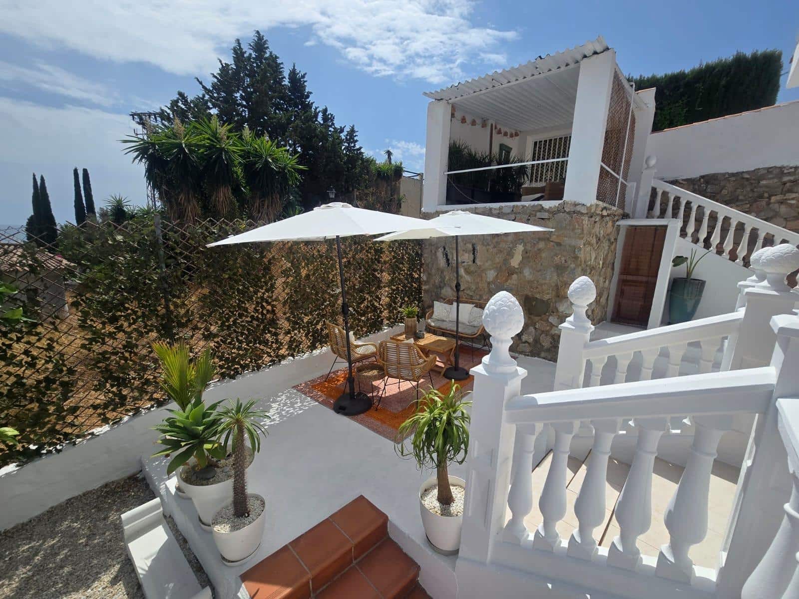 3 bedroom Villa for sale in Benalmadena with pool garage - € 635,000 (Ref: 9209479)