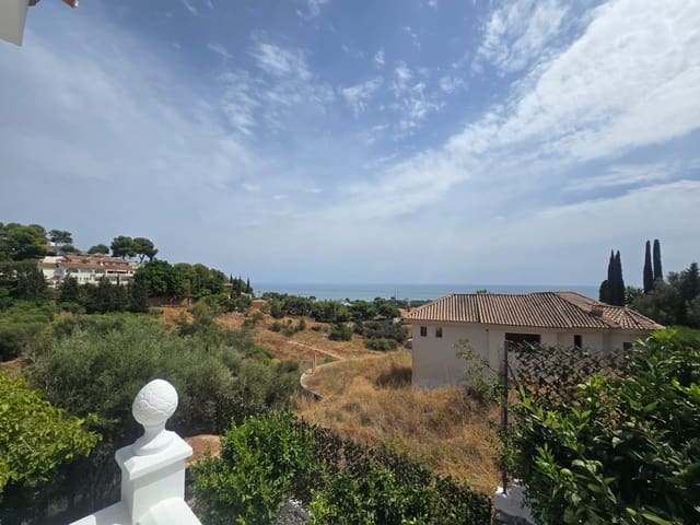 3 quarto Moradia para venda em Benalmádena com piscina garagem - 635 000 € (Ref: 9209479)