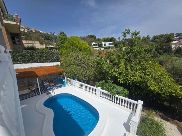 3 quarto Moradia para venda em Benalmádena com piscina garagem - 635 000 € (Ref: 9209479)