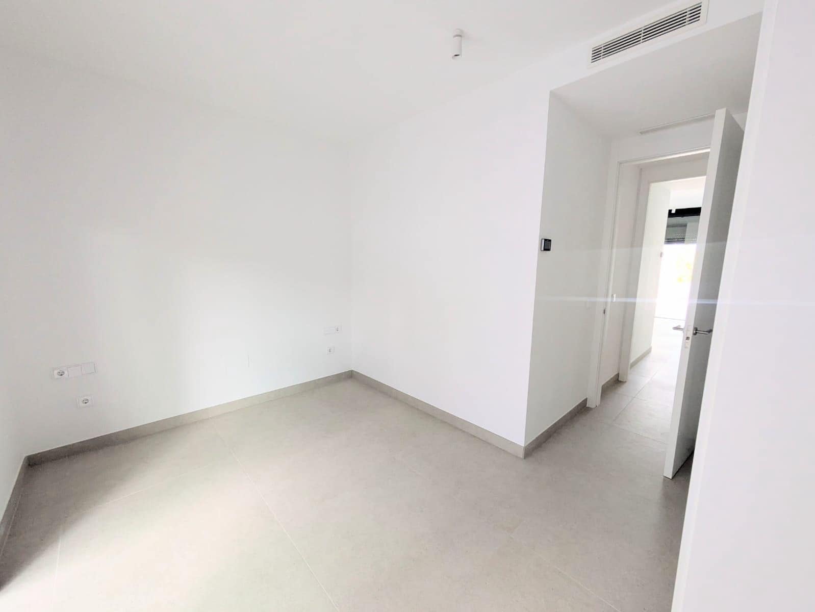 3 sypialnia Apartament na sprzedaż w Cabopino z garażem - 1 150 000 € (Ref: 9215120)