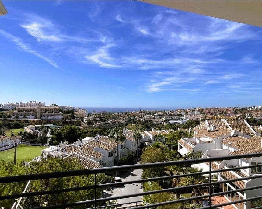 3 soverom Leilighet til salgs i Riviera del Sol med svømmebasseng garasje - € 539 000 (Ref: 9230479)