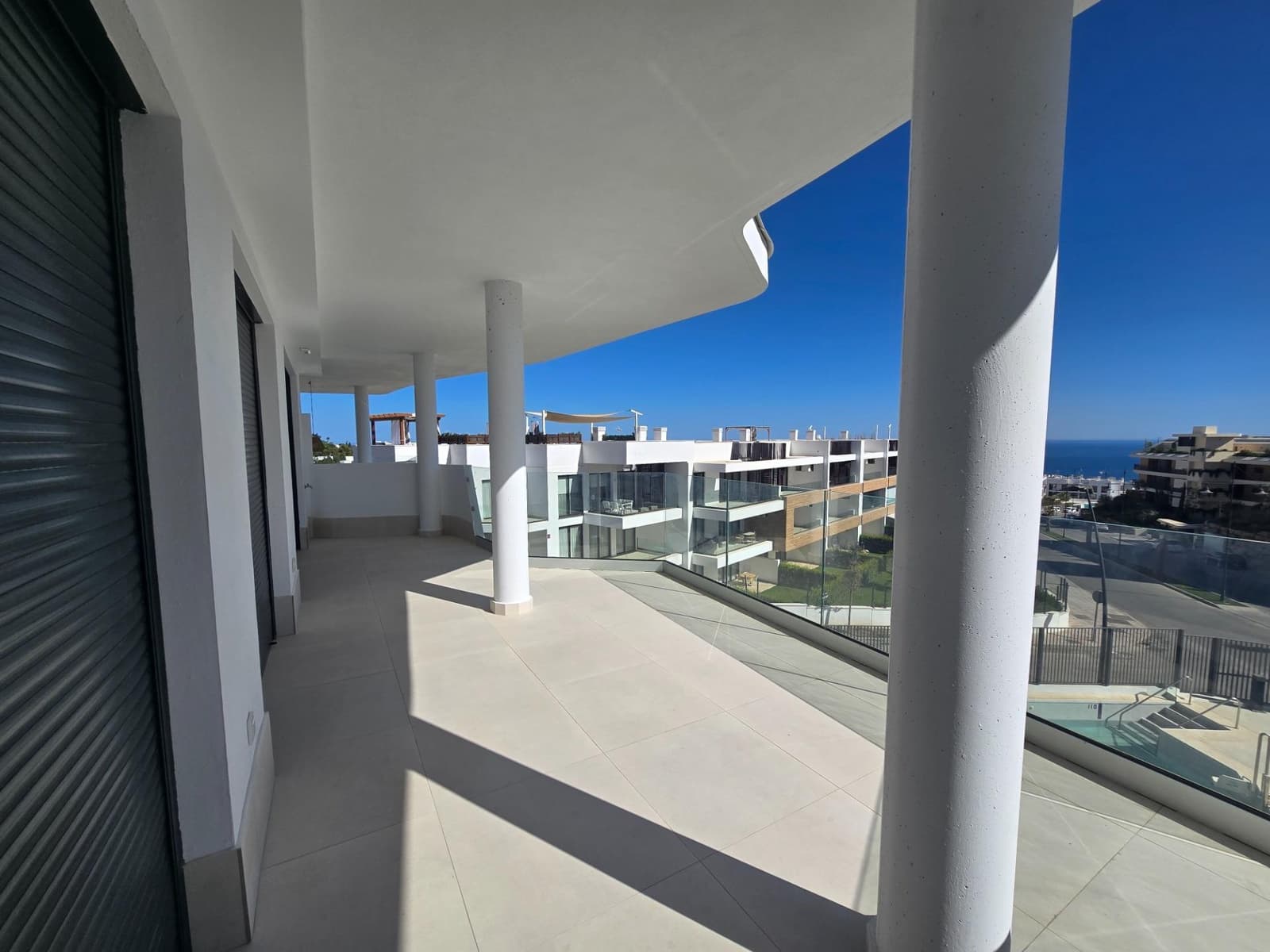 Apartamento de 2 habitaciones en Fuengirola en venta con piscina garaje - 535.000 € (Ref: 9230480)