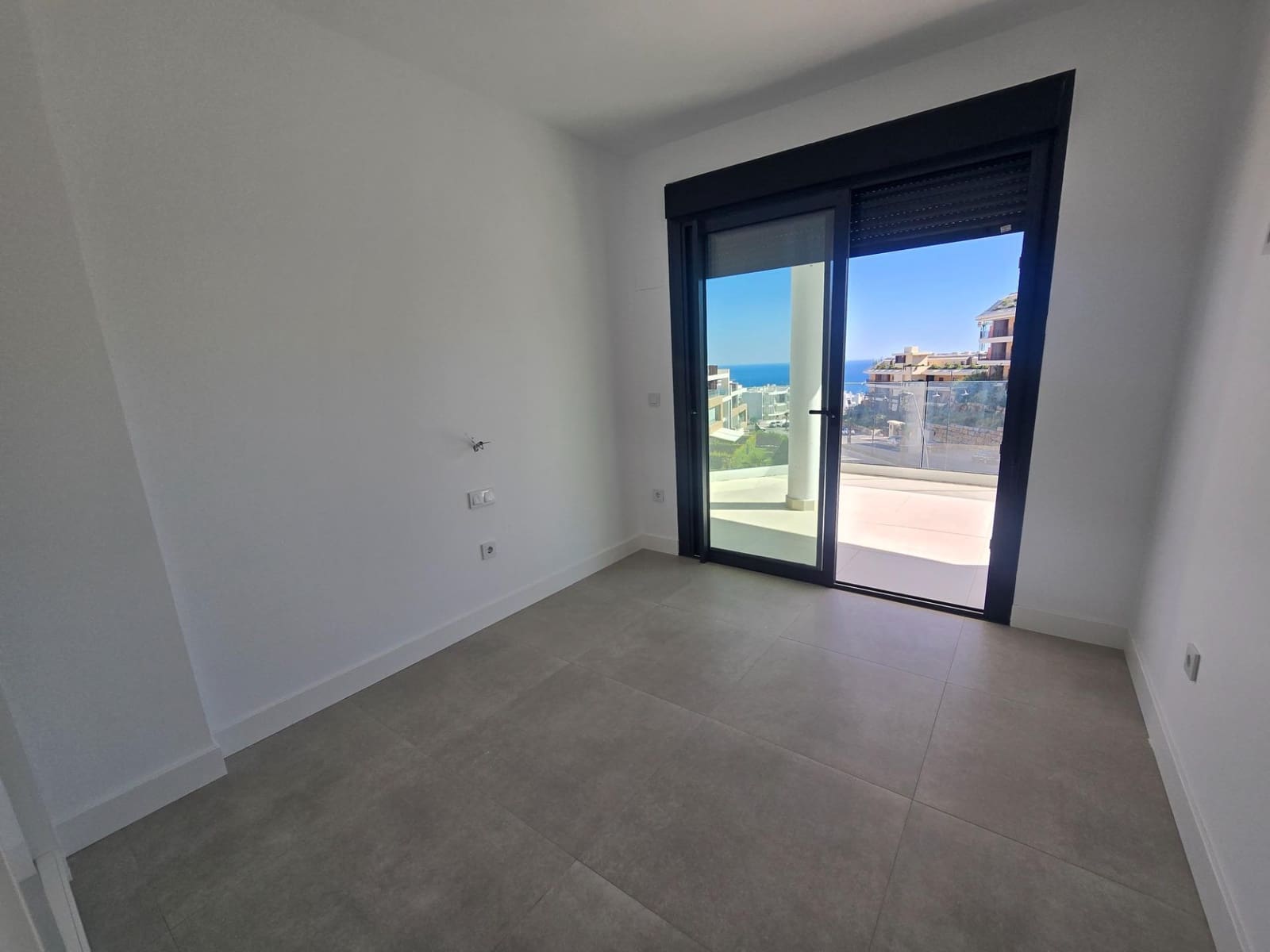 Apartamento de 2 habitaciones en Fuengirola en venta con piscina garaje - 535.000 € (Ref: 9230480)